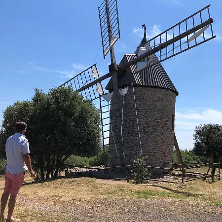 Val Des Bruyères - Confort Dans Un Village Typique Près De Pézenas *