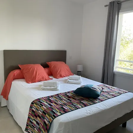 Val Des Bruyeres - Confort Dans Un Village Typique Pres De Pezenas 別荘 *