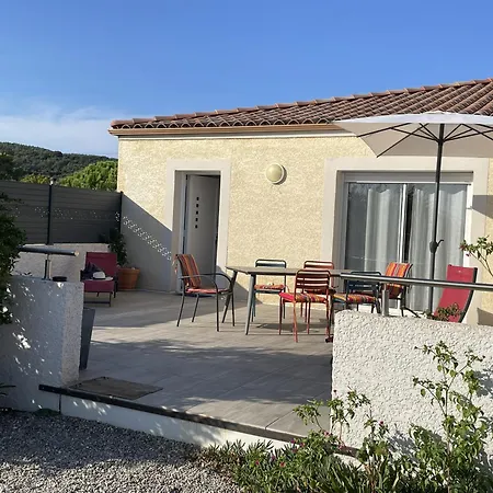 Val Des Bruyères - Confort Dans Un Village Typique Près De Pézenas Neffies