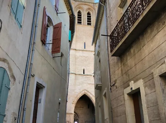 Nyaraló Val Des Bruyeres - 15mn Pezenas Avec Terrasse Et Cour Close - Parking Privatif Securise - Wifi Ftth Gratuit