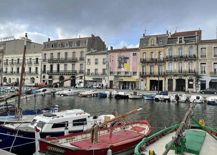 Nyaraló Val Des Bruyeres - 15mn Pezenas Avec Terrasse Et Cour Close - Parking Privatif Securise - Wifi Ftth Gratuit